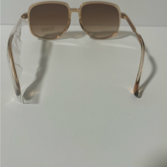 Retro Brown Oversized Square Sunglasses - Picture 4 of 4